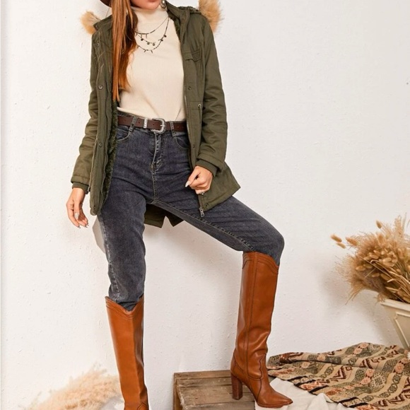 Utility Jacket - Picture 4 of 4